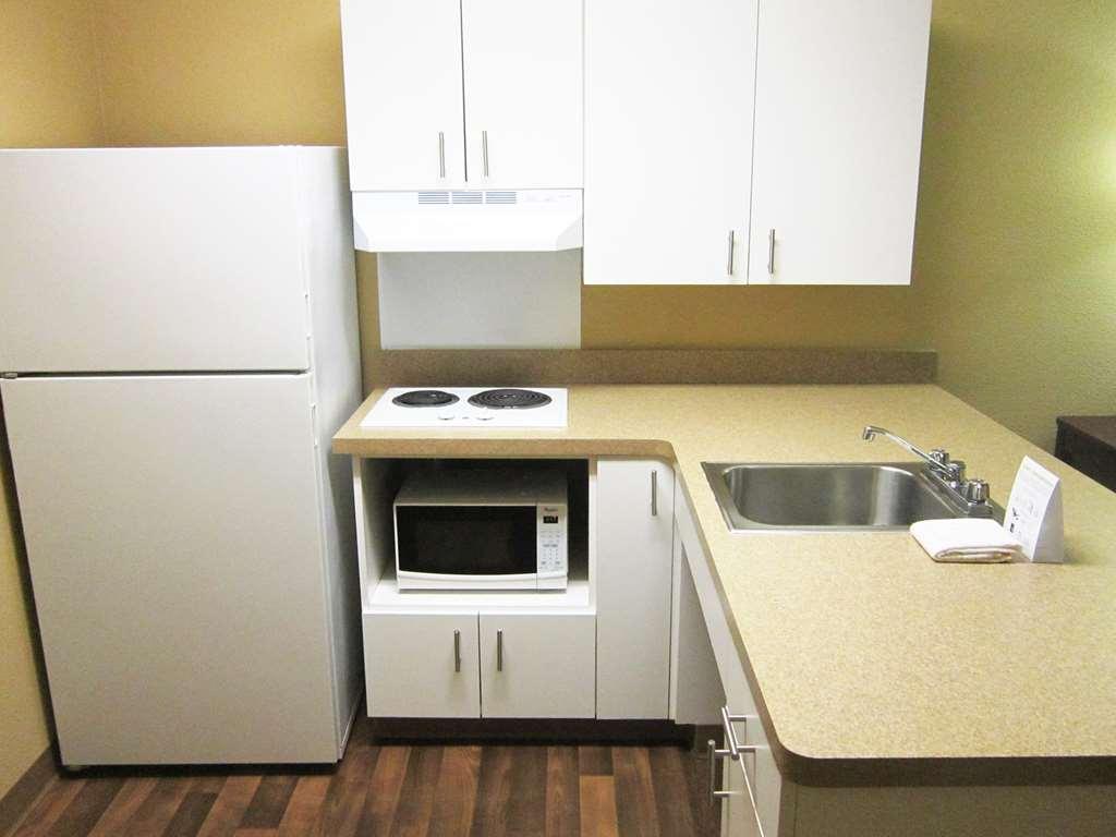 Extended Stay America Suites - Los Angeles - Ла Мирада Стая снимка